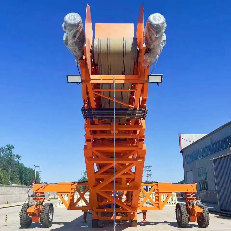 Tracked Radial Stacker